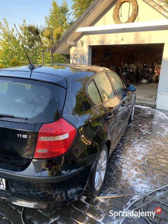 BMW seria 1 149 przebiegu 2009r śląskie Krzyżowice sprzedam