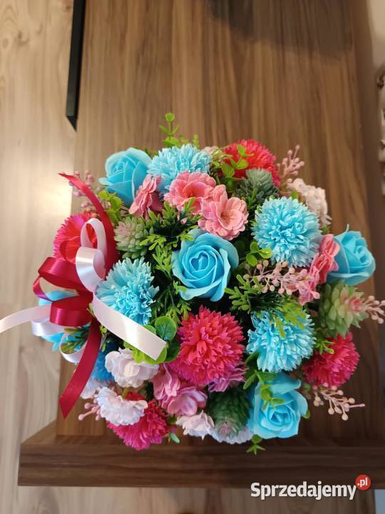 Flower box z kwiatów mydlanych