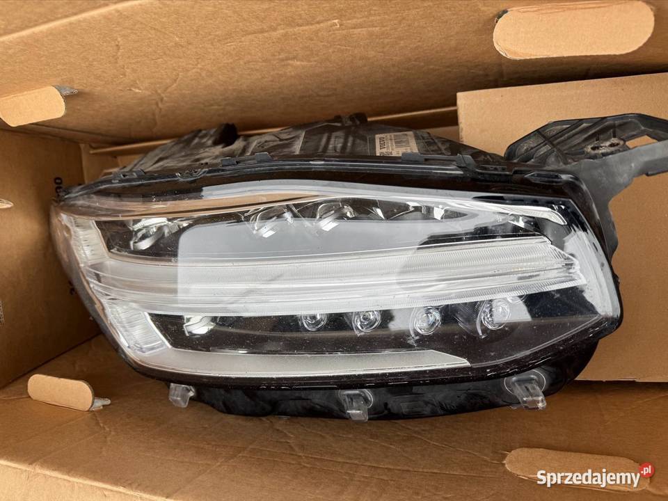 Volvo XC90 II reflektor przód Full led High Beam Kozubszczyzna