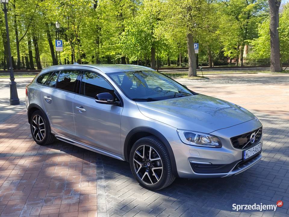 Volvo V60 Cross Country 20 T5 sprzedam