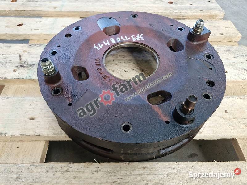 Obudowa skrzyni biegów Massey Ferguson 6260