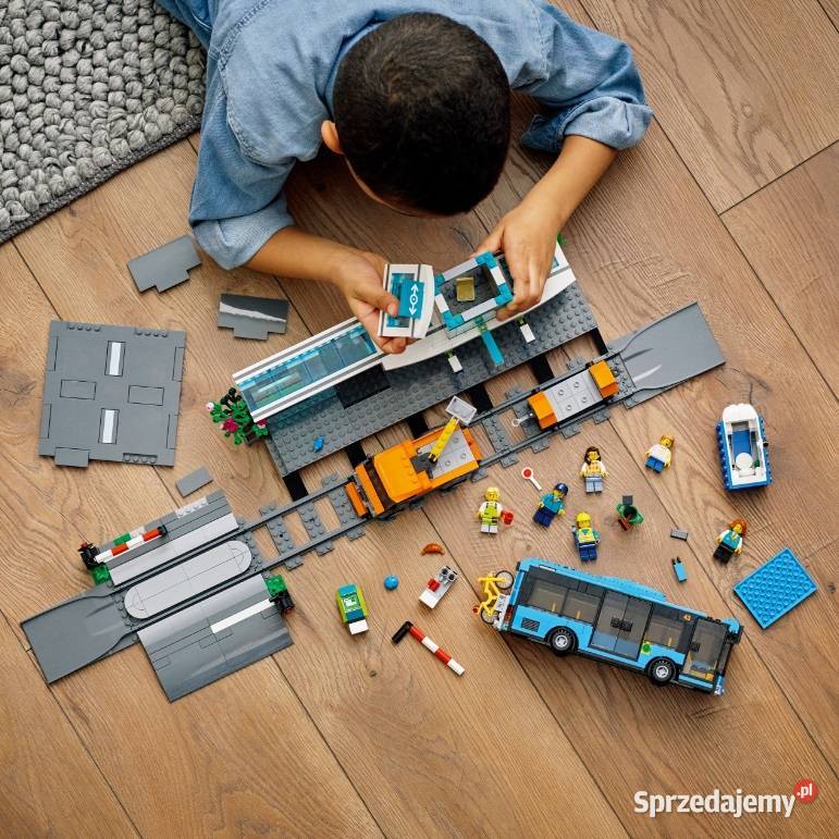 LEGO City 60335 Dworzec kolejowy łódzkie Łódź