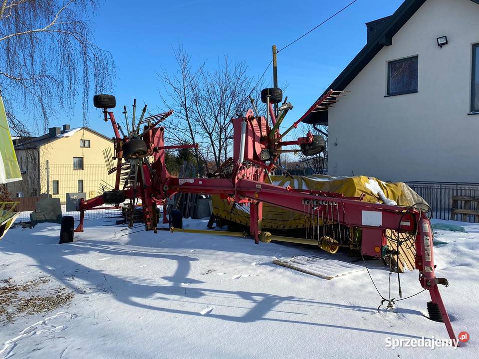 Zgrabiarka karuzelowa dwu karuzelowa JF Stoll R lubelskie Ćmiłów
