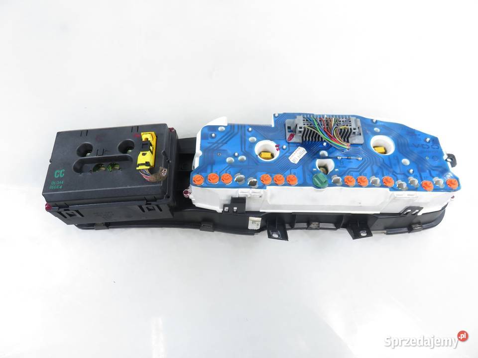 LICZNIK OPEL VECTRA B Kombi J96 20 DTI 16V X 20 osobowe Liczniki i zegary sprzedam