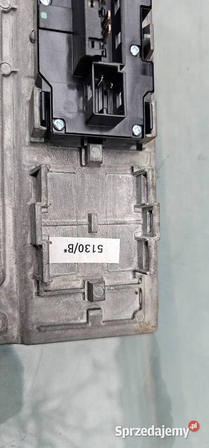 Ramka radia mercedes w210 elegance 2106830508 Zbąszyń