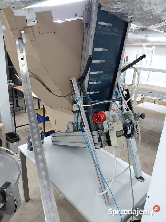 Automatyczna maszyna do rozlewania aplikowania Gliwice sprzedam