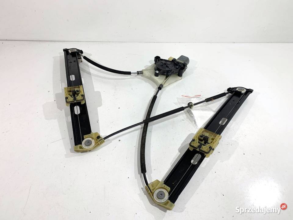 PODNOŚNIK SZYBY PRAWY PRZÓD VW TROC 5Q0959801A osobowe