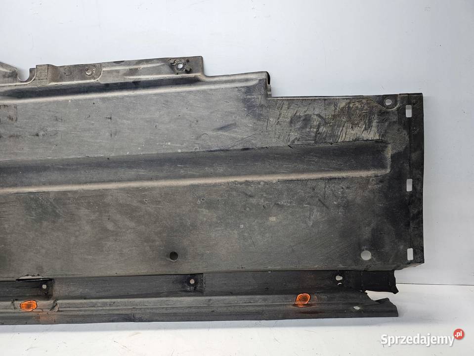 OSŁONA PODWOZIA LEWA AUDI A4 B8 8K0825207B Przystajń