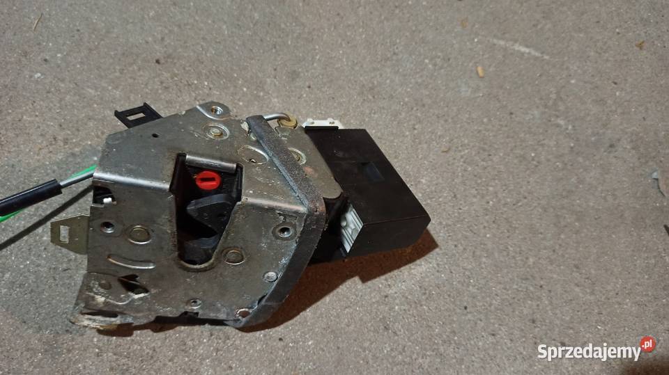 Zamek prawy tył Bmw e39 Europa Dębica sprzedam