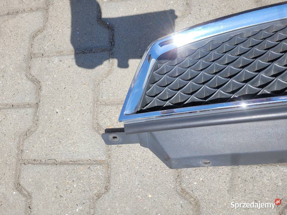Ford focus c i 03 07 grill 3M51R8138 Krosno