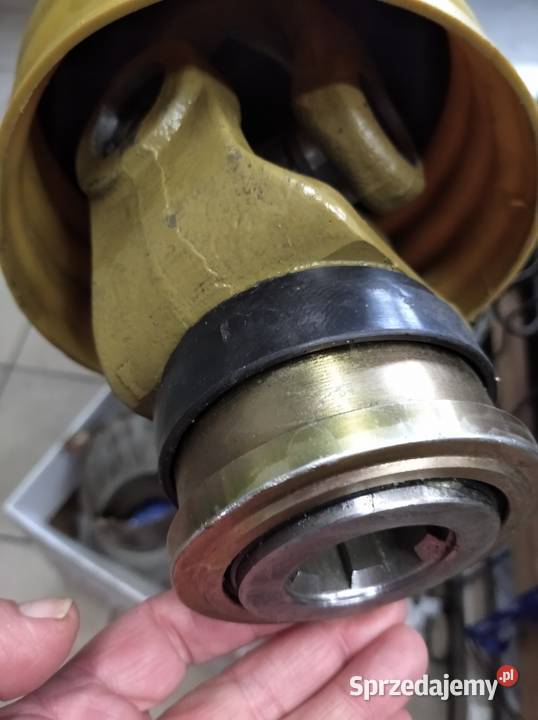 Wał przegszerokokątny 830Nm rura typ włoskiego