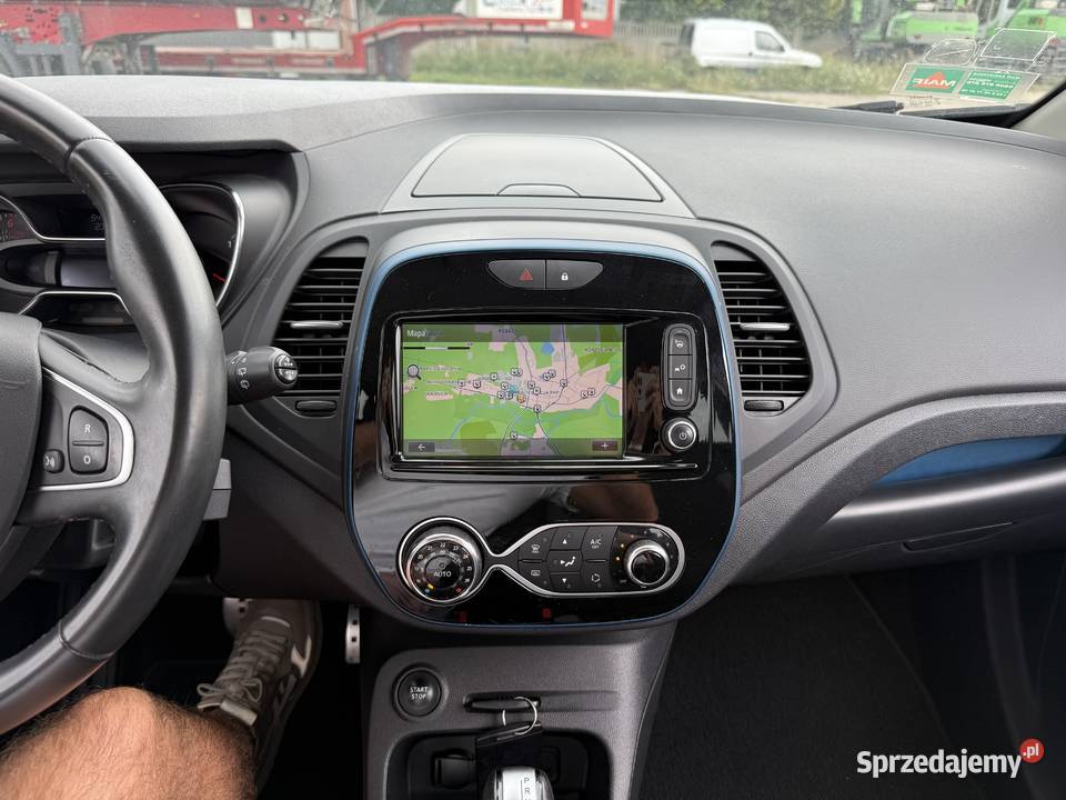 Renault Captur 12 BENZYNA Automat Nawigacja kamera cofania Konin sprzedam
