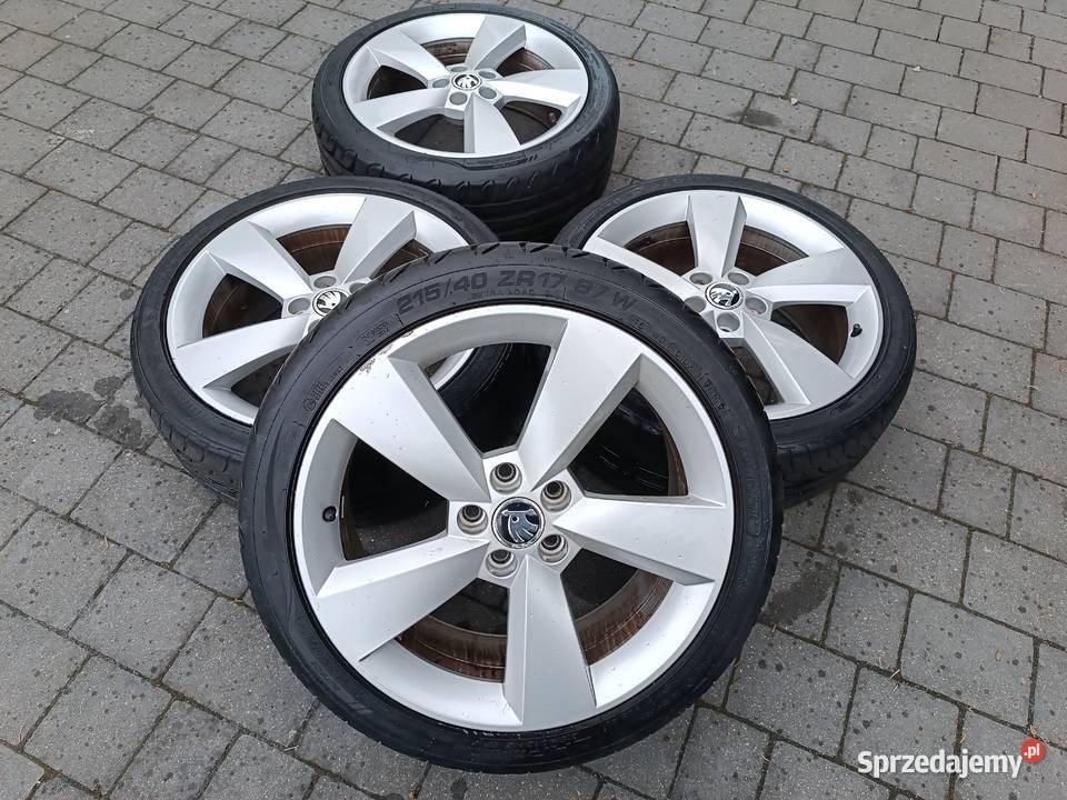 Sprzedam komplet felg aluminiowych Skoda Rapid Posada