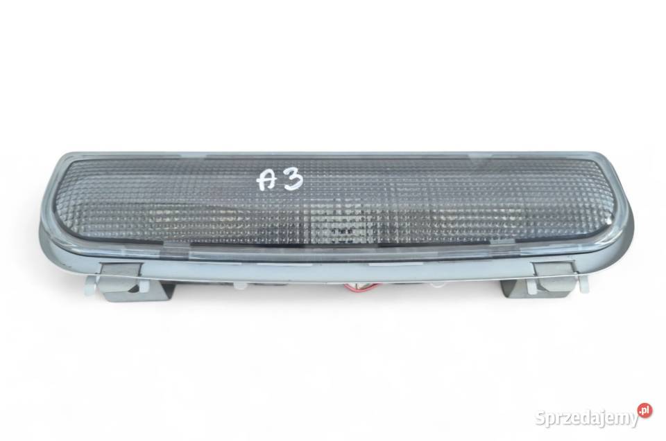 LAMPKA PODSUFITKI OŚWIETLENIE KABINY AUDI A3 8P świętokrzyskie Działoszyce