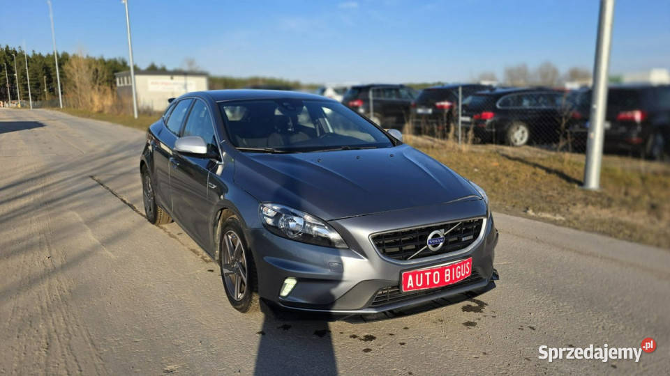 Volvo V40 R DESIGN duza navi camera cofania II podgrzewane fotele sprzedam