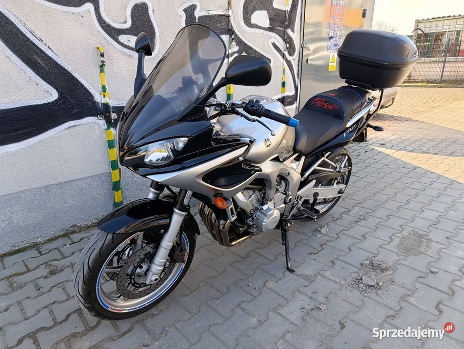 Zadbana Yamaha FZ6 Grzane Manetki Kufer Dodatki łódzkie Będków-Kolonia