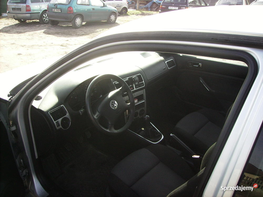 VW GOLF IV 2001 3 drzwi 19 TDI 110 HP Kalisz