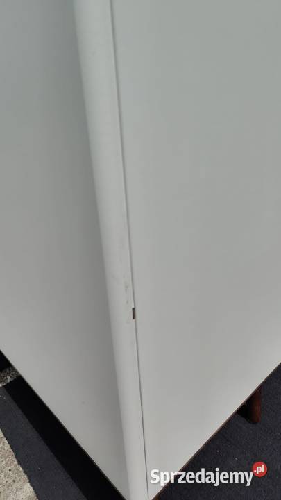 Witryna Vincent Agata Meble oświetlenie LED Kredensy i witryny Warszawa