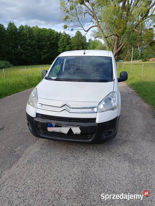 Citroen Berlingo nieuszkodzony
