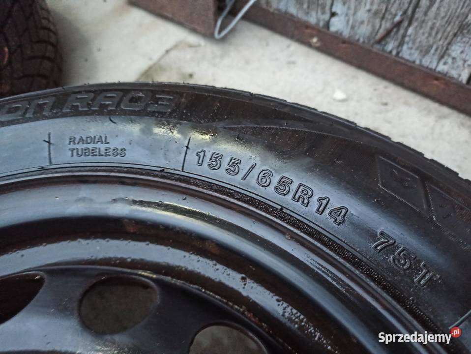 FELGI STALOWE 4X100 Z OPONAMI ZIMOWYMI AYGO Milejów-Osada