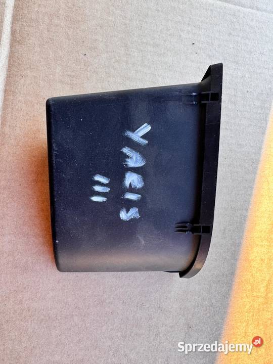 Kieszeń schowek deski Toyota Yaris III 20112020 Brzesko