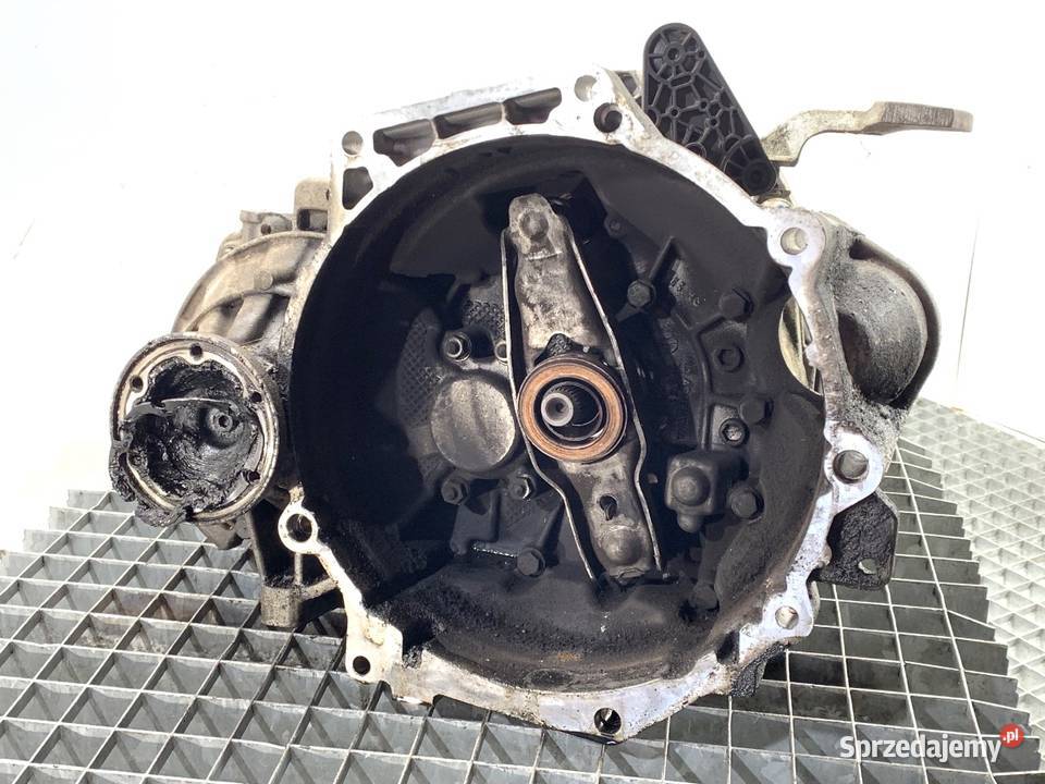 SKRZYNIA BIEGÓW VW GOLF V JCR 19 105 0310 podkarpackie