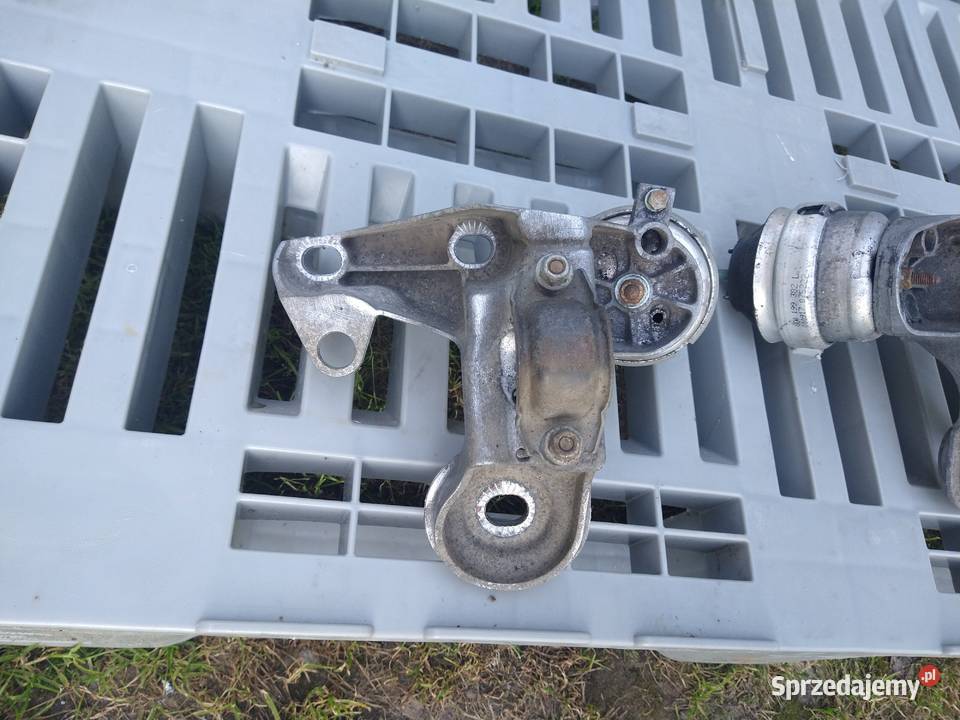 Łapa Podpora Silnika Lewa 4B0 199 351B Radziszów