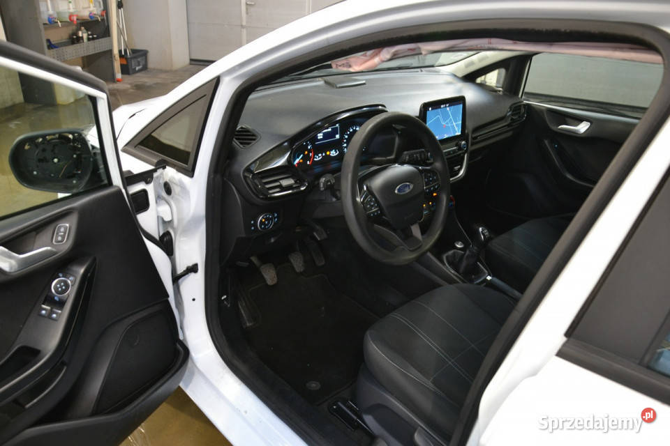 Ford Fiesta 11 benzyna 86 OSOBOWY climatronic Kęty