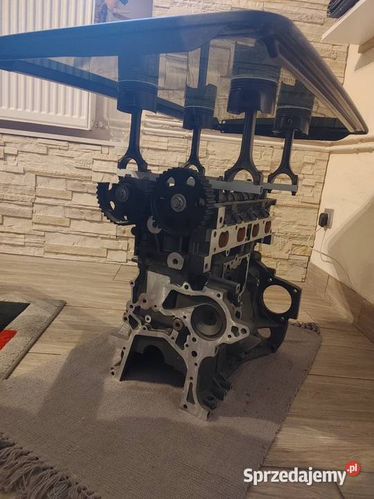 Stolik i lampa z silnika 950PLN Chróścice sprzedam