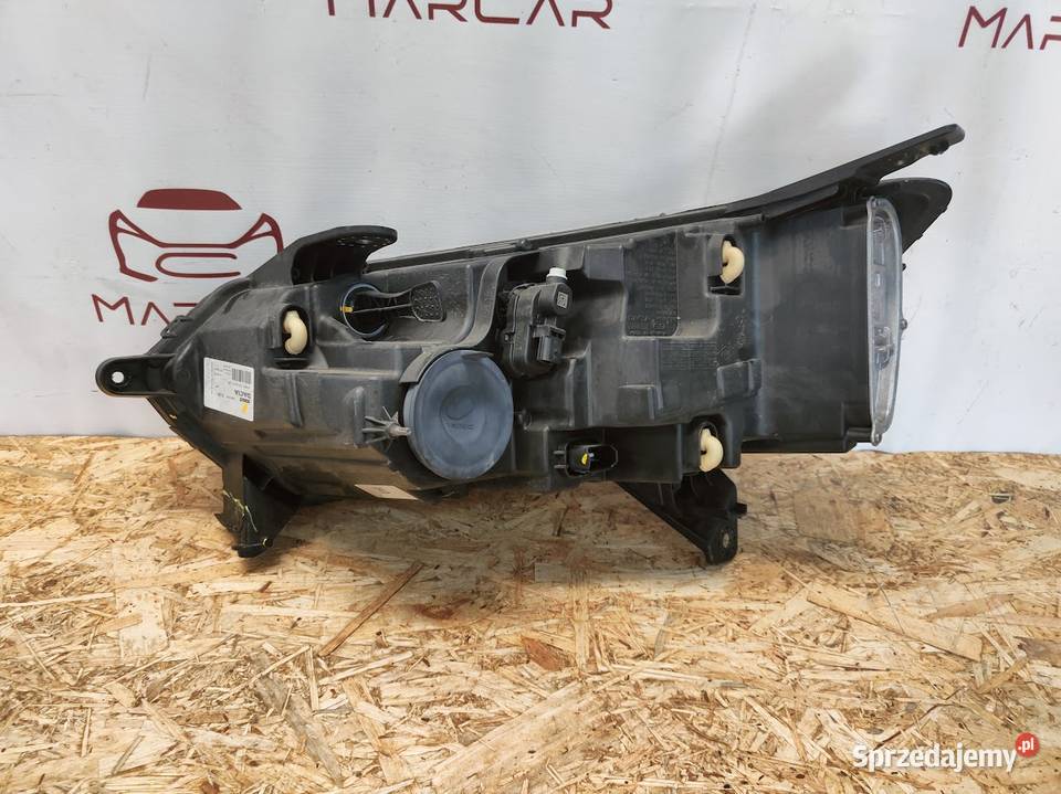 Lampa Prawy Przód Dacia Sandero III 260107978R wielkopolskie Pleszew