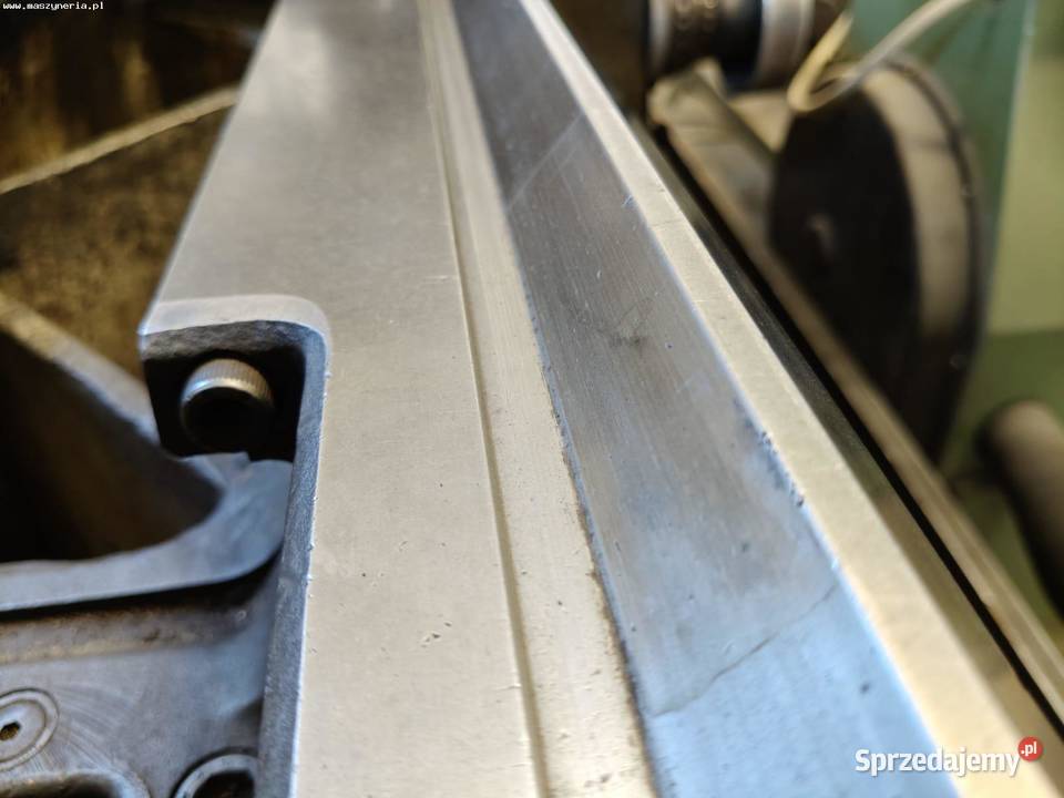 Tokarka uniwersalna COLCHESTER MASTIFF VS 1800 Produkcja Jelenia Góra