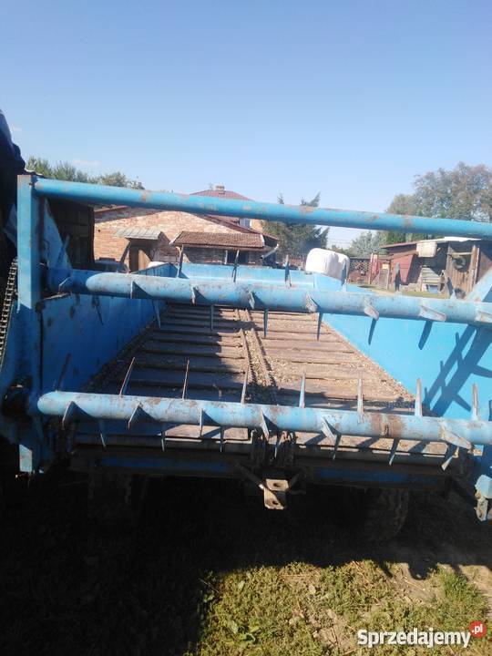 SPRZEDAM rozrzutnik obornika dwuosiowydodatki podkarpackie Baranów Sandomierski sprzedam