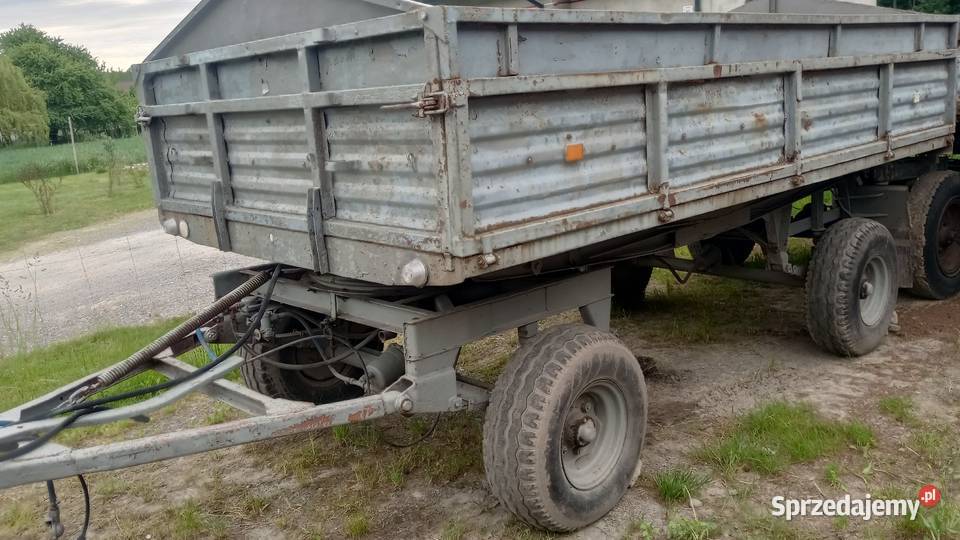 Przyczepa rolnicza d 47 wywrotka Skała sprzedam