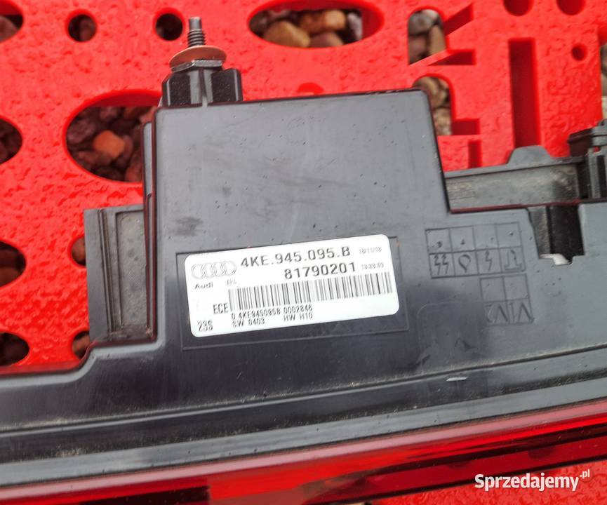 AUDI E TRON LAMPA TYŁ BLENDA 4KE945095B Wrocław