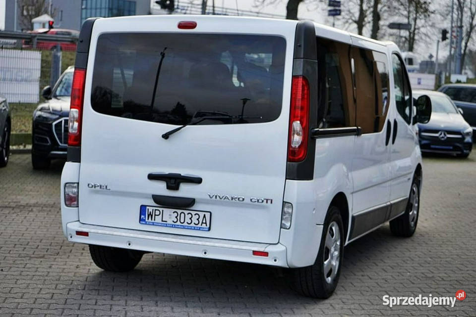 Opel Vivaro 20CDTI Klima automat 8 osób 2012r Płock