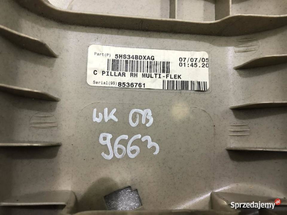 OSŁONA SŁUPKA PRAWA JEEP GRAND CHEROKEE WK III