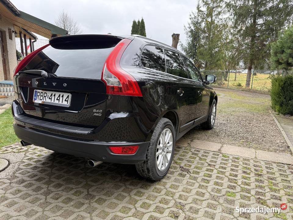 VOLVO XC60 24D AWD Summum 20092010 208kkm stan isofix Humniska