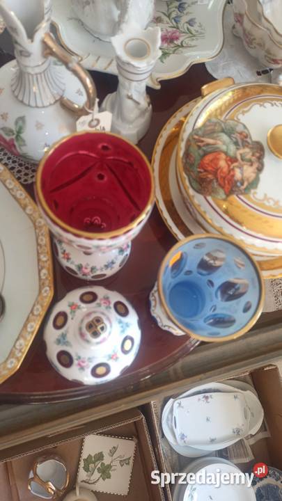 Amfora kielich z pokrywką Porcelana i szkło Gdańsk