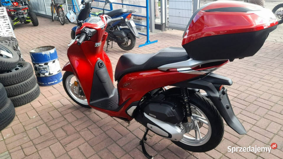 Honda SH Honda SH 125 pas napędowy Motocykle, skutery, quady Barlinek sprzedam