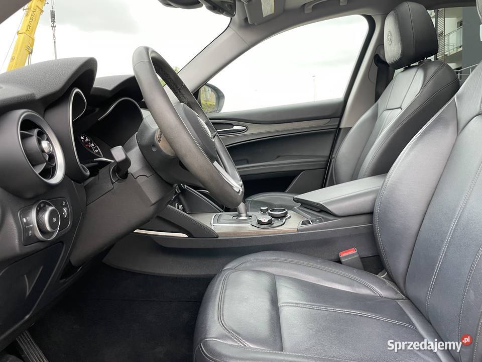 Alfa Romeo Stelvio Piękna SUVdach ESP podkarpackie Rzeszów