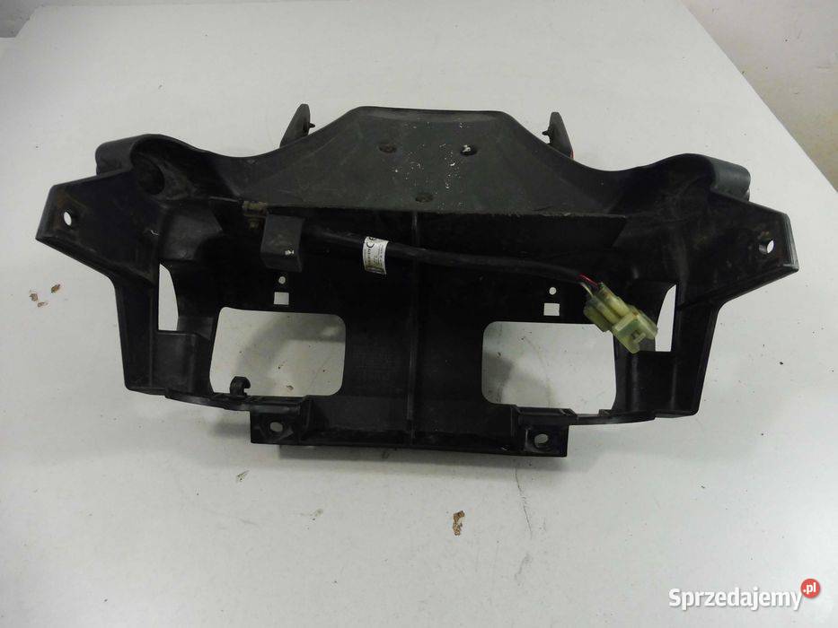 Piaggio MP3 500 mocowanie tablicy zadupek 1420r Poznań