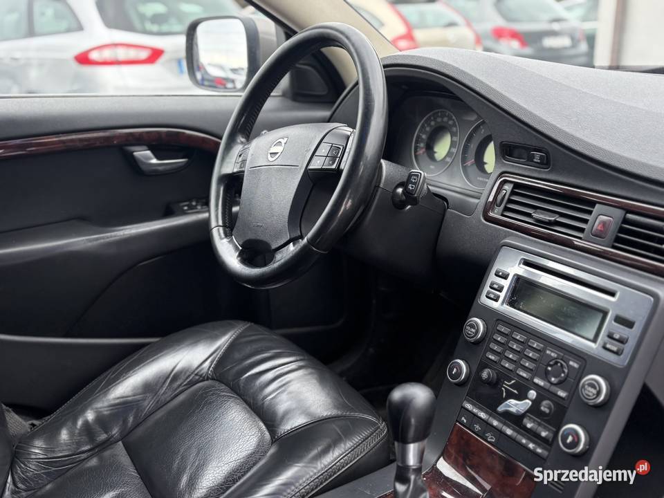 Volvo XC70 Rok produkcji 2008 Paniówki