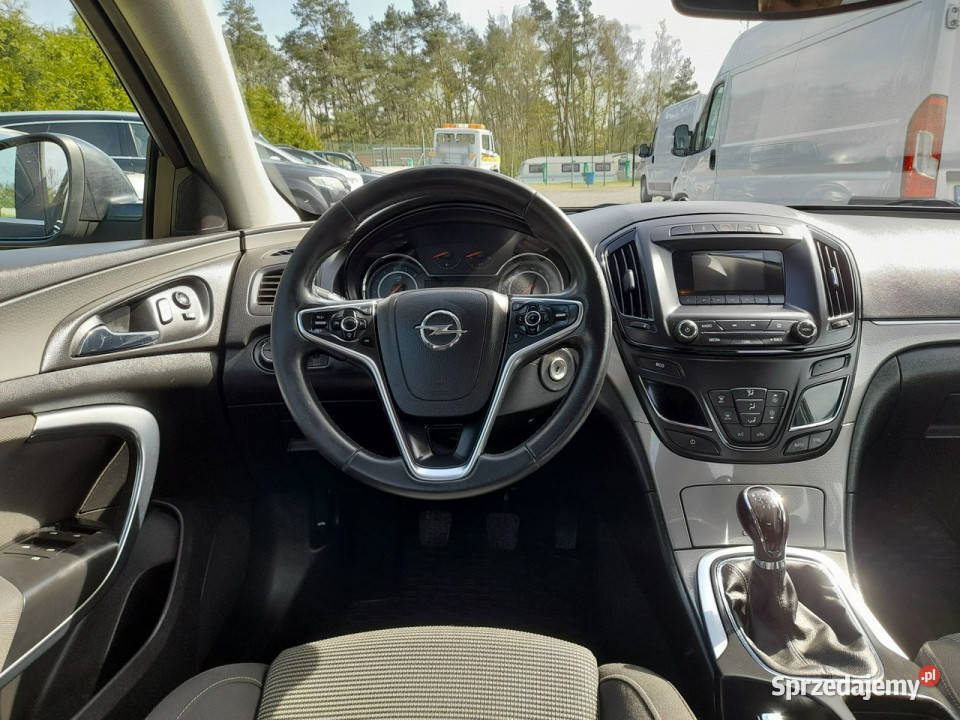 Opel Insignia Zarejestrowany I ubezpieczony czarny Lipiany