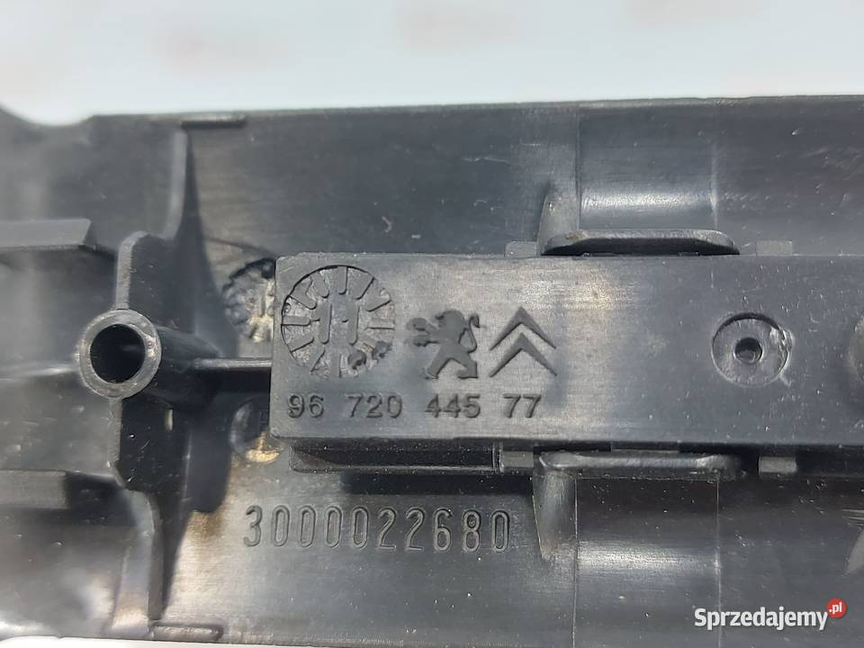 CITROEN DS4 12r oświetlenie kabiny 9672044577 świętokrzyskie Kielce