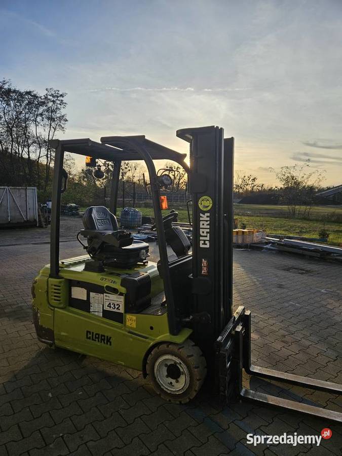 Elektryczny wózek czołowy Clark GTX20s Wrocław sprzedam