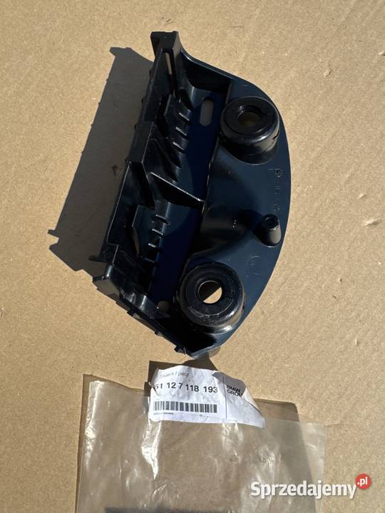 BMW E90 ŚLIZG LAMPY LEWY TYŁ 51127118193 Dębica sprzedam