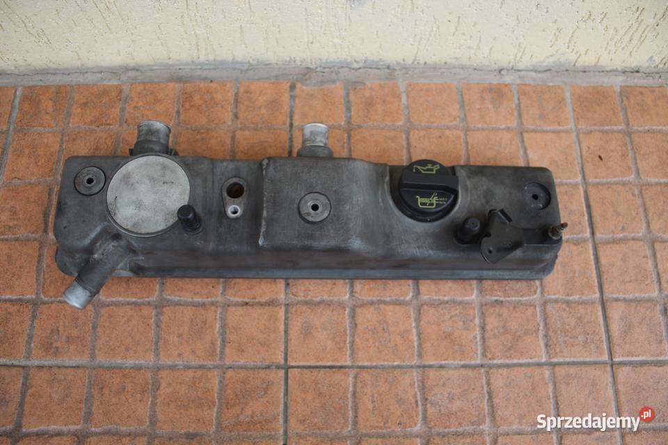 POKRYWA ZAWORÓW FORD MONDEO MK4 18 TDCI Układ paliwowy