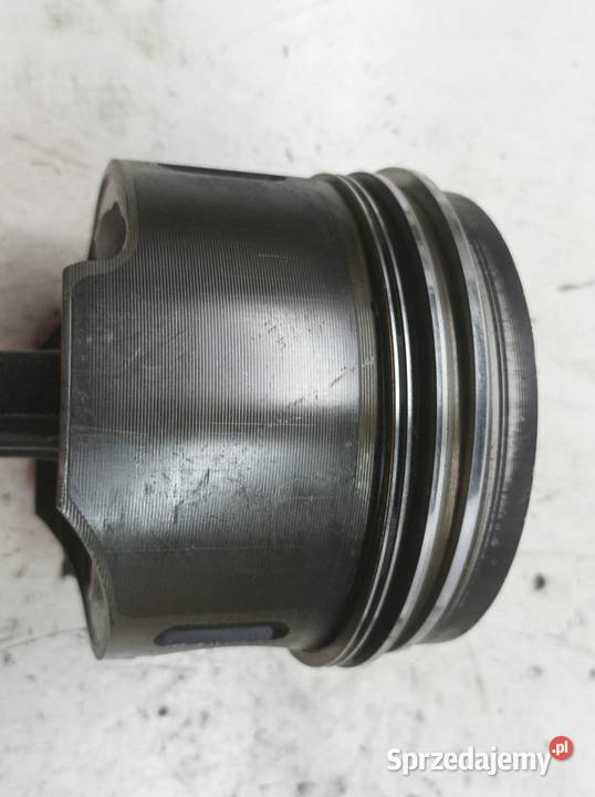 TŁOK 22 CDI MercedesBenz Sprinter II 2006