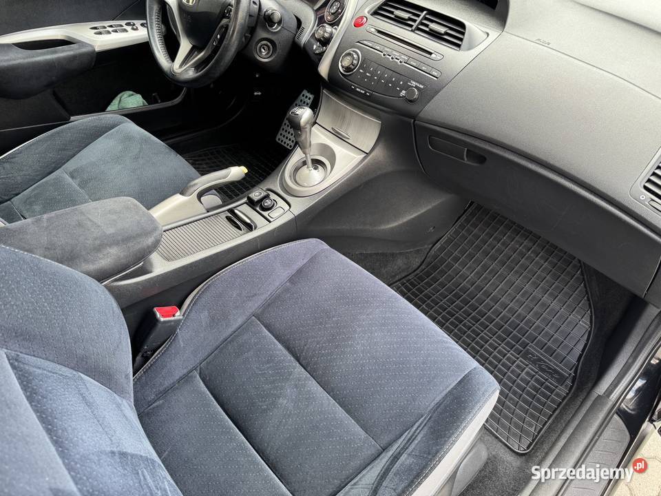 Honda Civic VIII UFO 18 140 GAZLPG niski Mielec