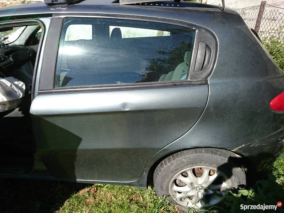 Alfa Romeo 147 drzwi tylne lewe 19 JTD Motoryzacja Chmielnik sprzedam